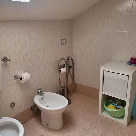 Cantuccio Nel בית כפרי אבלינו