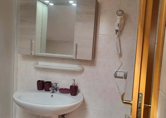 Cantuccio Nel * Αβελλίνο